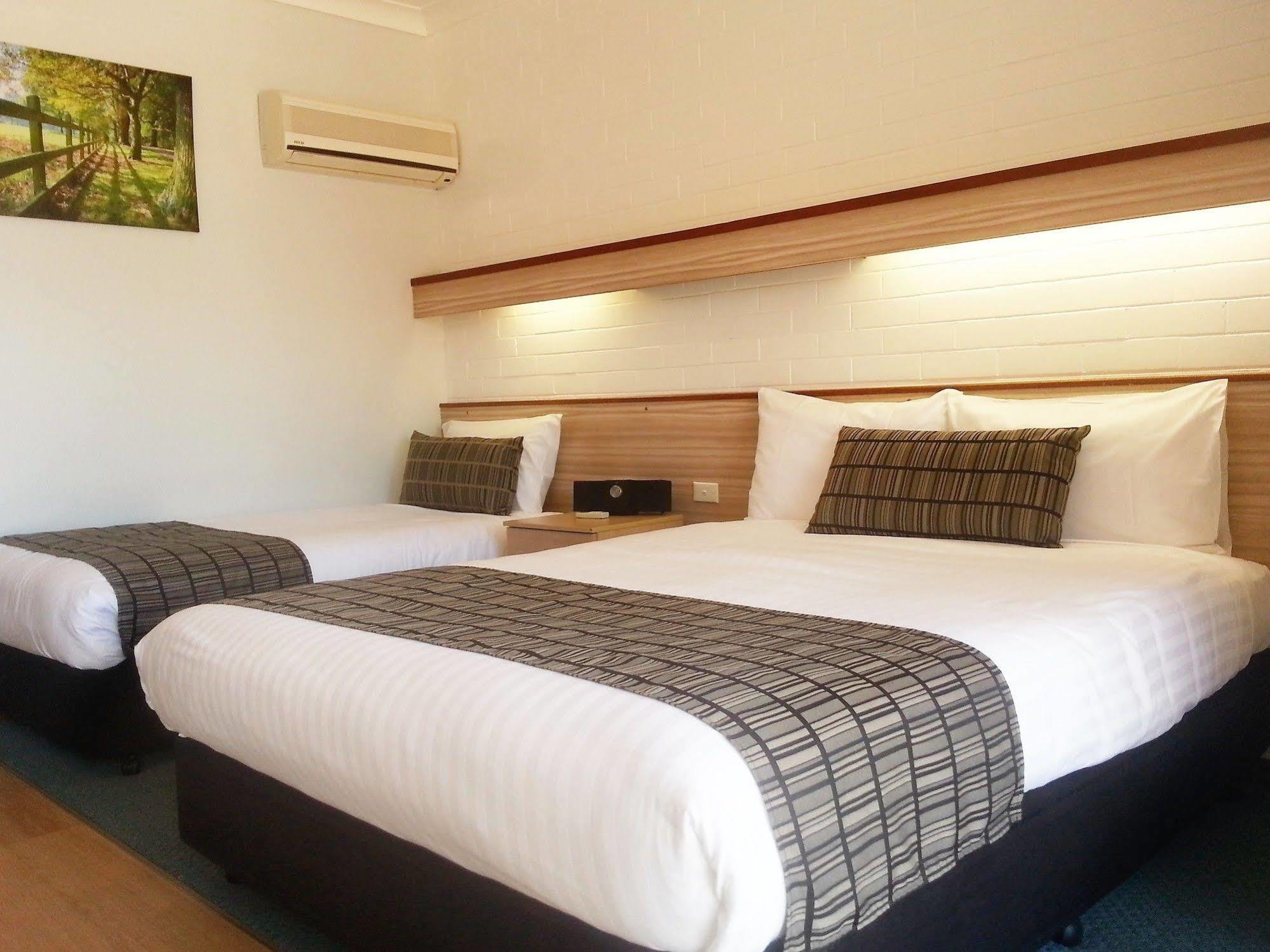 Kurri Motor Motel 3*